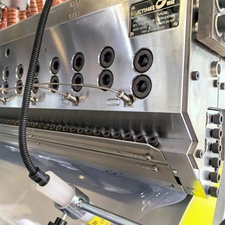 Stretch Rewinder Machine